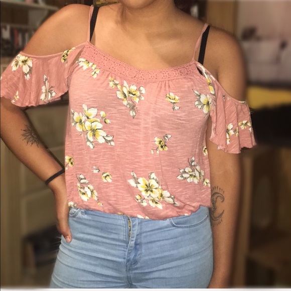 Off the shoulder blouse - Picture 5 of 5